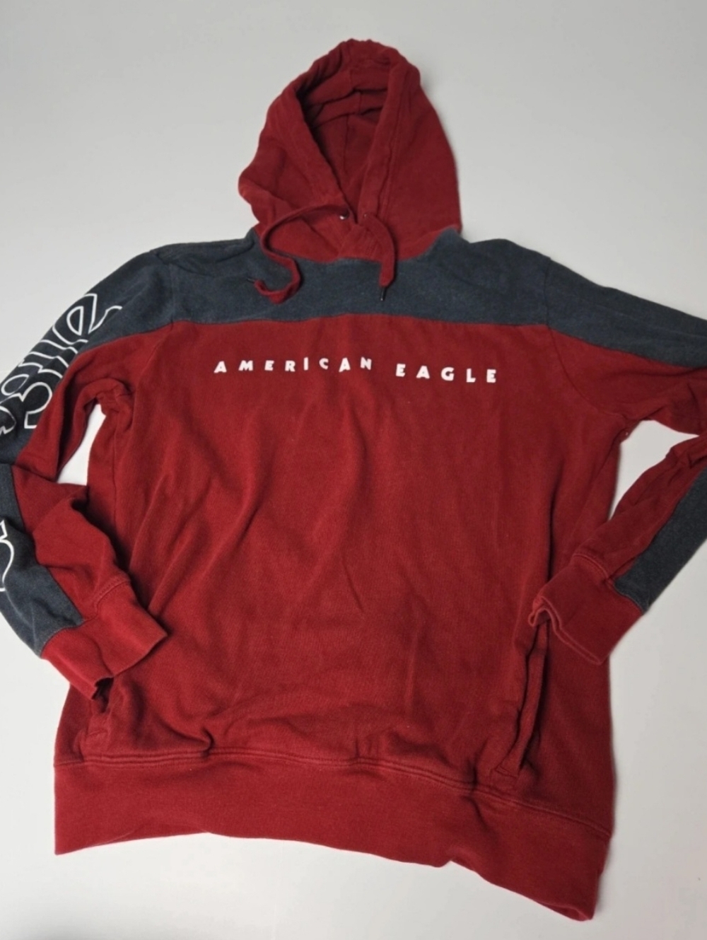 American Eagle Outfitters Maroon and Charcoal Hooded Pullover
